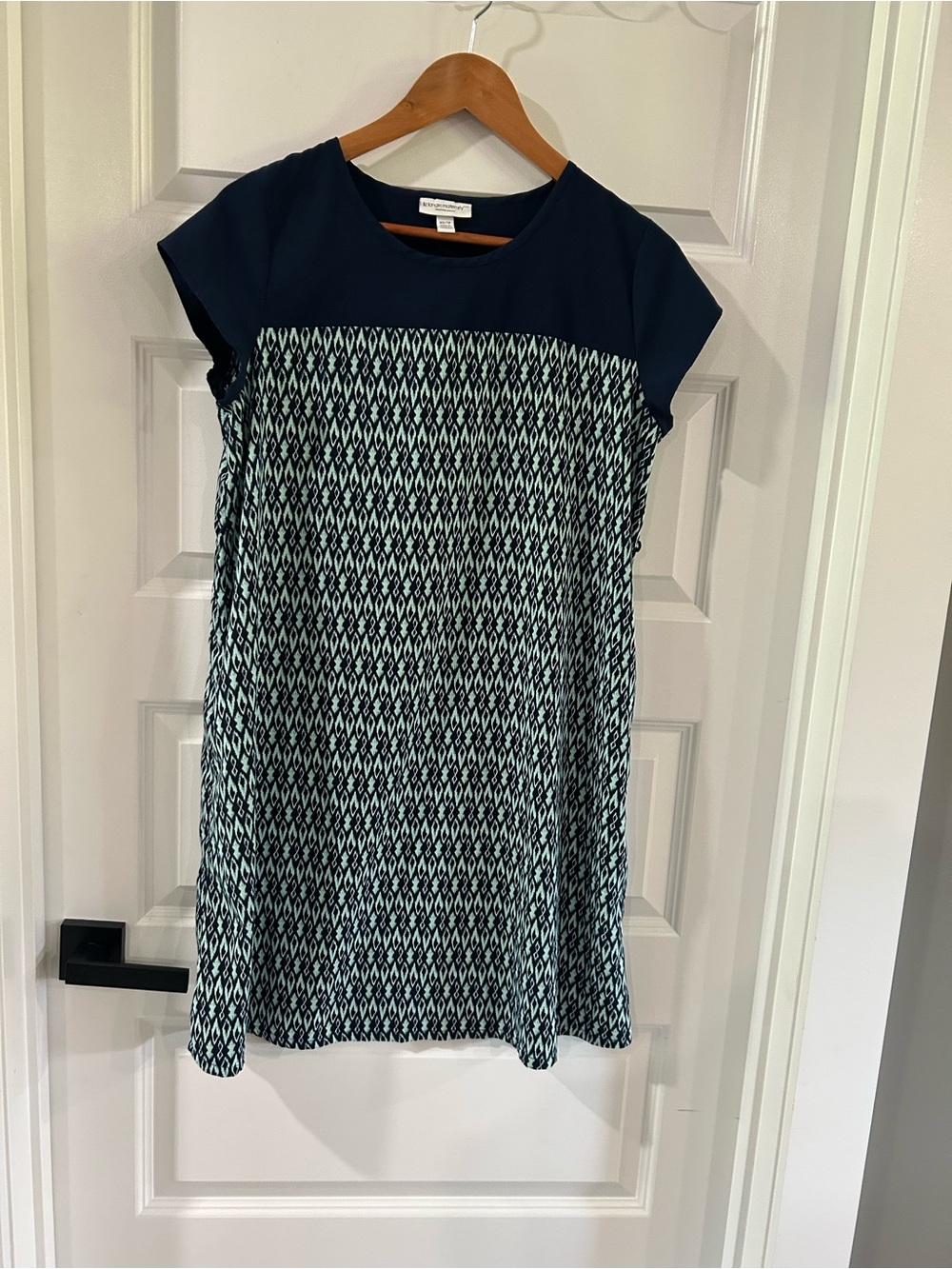 Liz Lange Navy Maternity Shift Dress